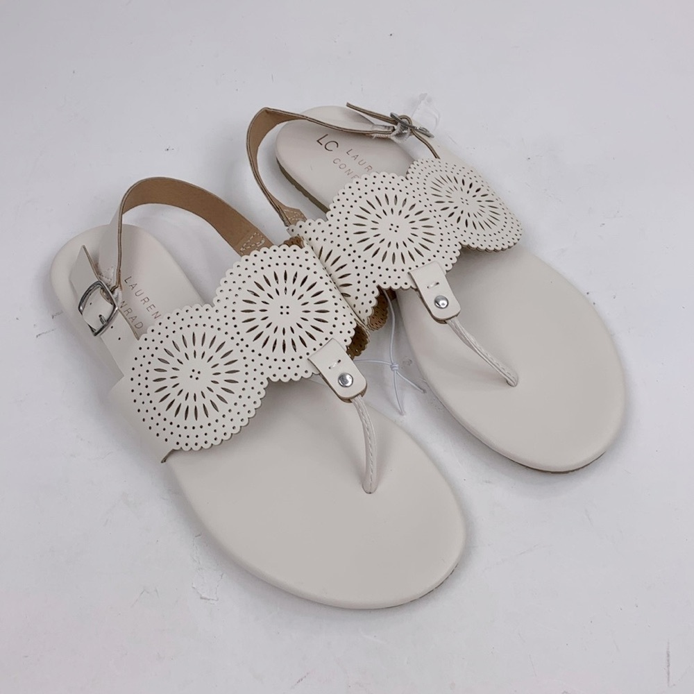Lauren Conrad Thong Flat Sandals Buckle Strap  Creme Off White Size 9 NEW